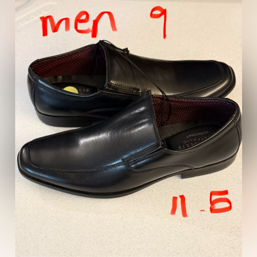 Perry Ellis Black Leather Slip-On Loafers